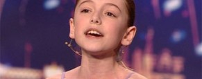 Amateur: Hollie Steel