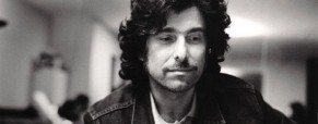 Ahora Calamaro es el que cierra su Twitter