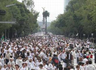 Iluminemos México: Marcha contra la violencia